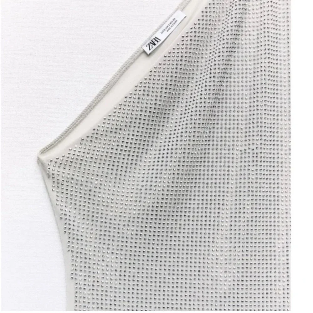 Silver One-Shoulder Top - Picture 7 of 10